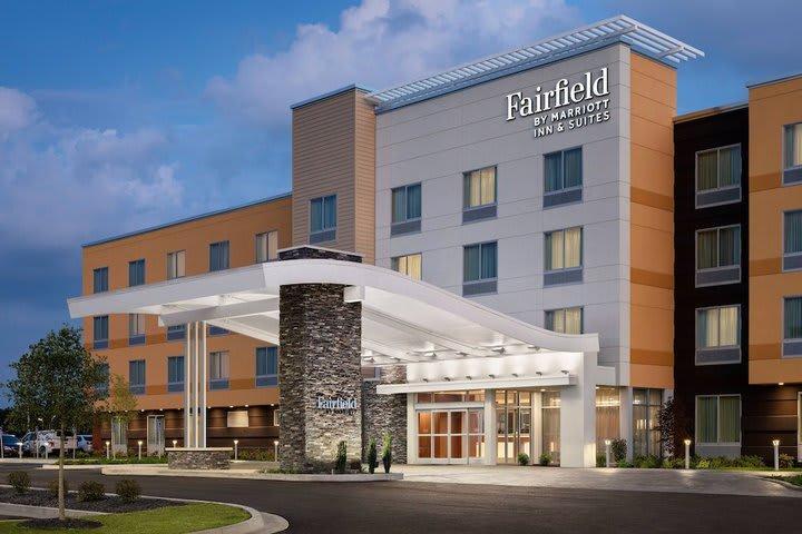 Fairfield Inn & Suites By Marriott Менифи Екстериор снимка
